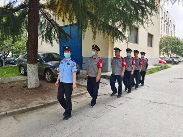 e182ddef5f330a19c396e8f74cacbcb.jpg e182ddef5f330a19c396e8f74cacbcb.jpg